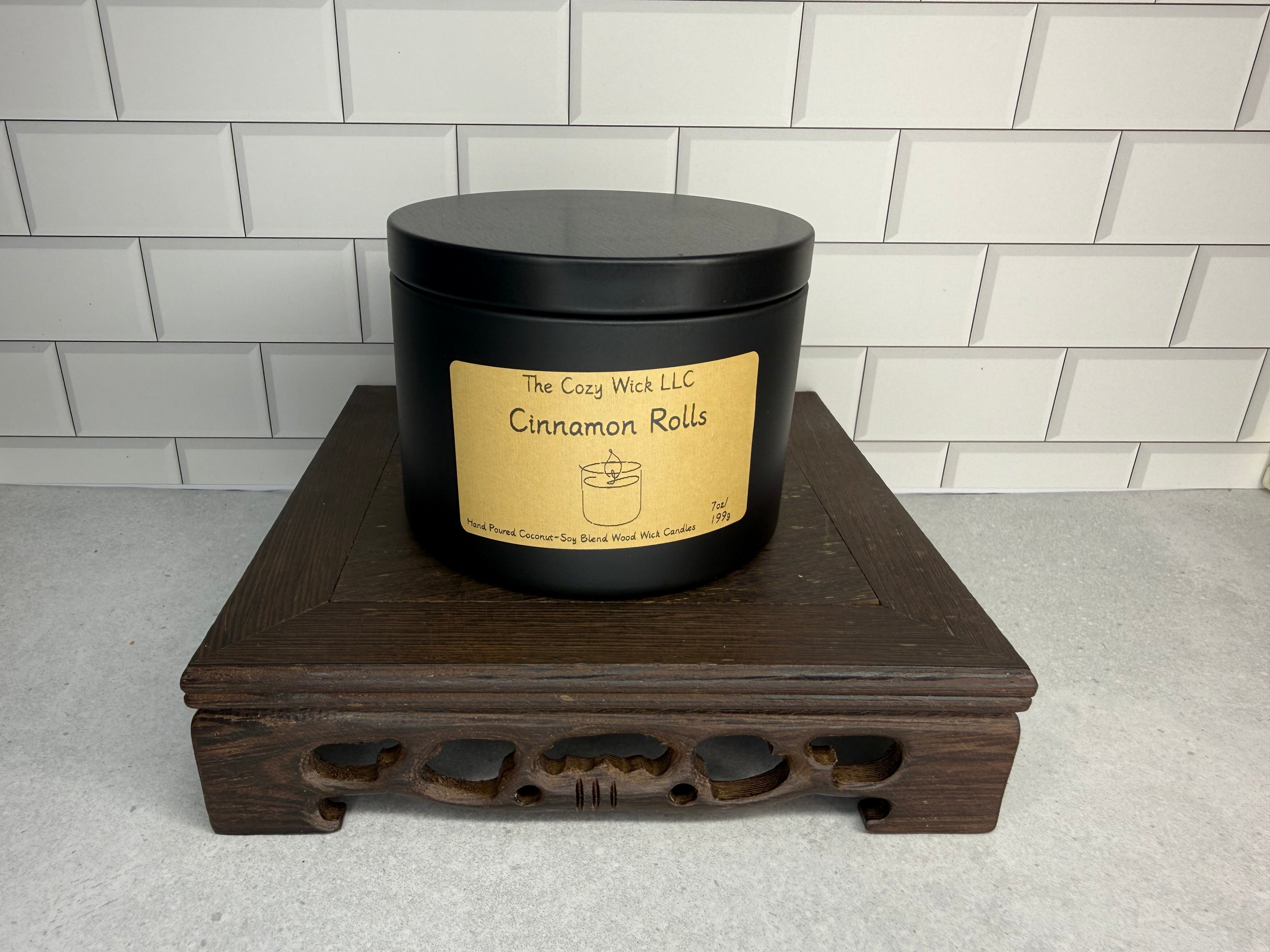 Cinnamon Rolls Candle